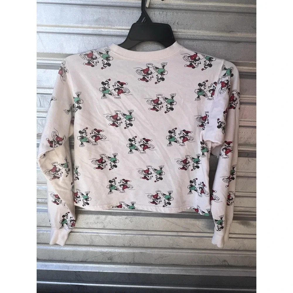 Juniors Crop Top Disney  Ice Skating Christmas Sweatshirt Sz Small Whimsycore - Picture 3 of 4